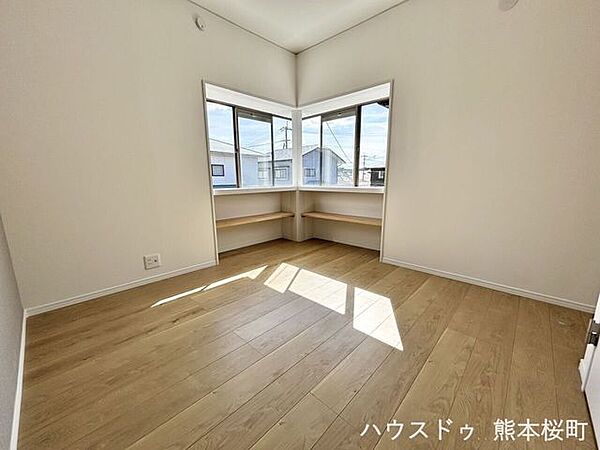 洋室を拡大表示