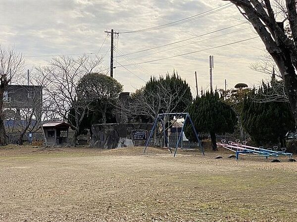 鳥羽公園 310m