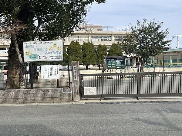 嘉島西小学校 190m