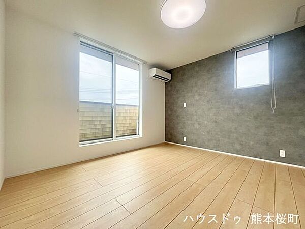 ■2階洋室■心からリラックスできる静けさ、上質な眠りで、毎日をリセットします。明日への活力を養う空間です。