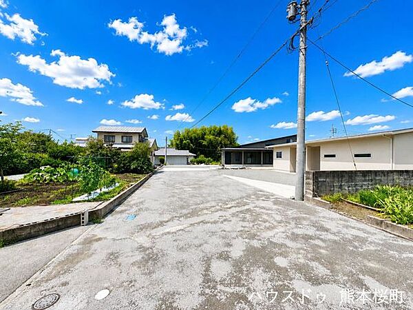 ■理想を叶える新しい暮らしの舞台■高いデザイン性と機能性を兼ね備えた住まい。ここで、家族の新しい物語が始まります。