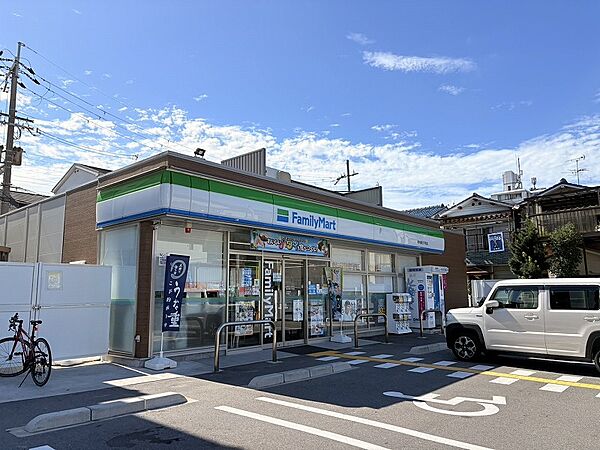 コンビニまで約460ｍ