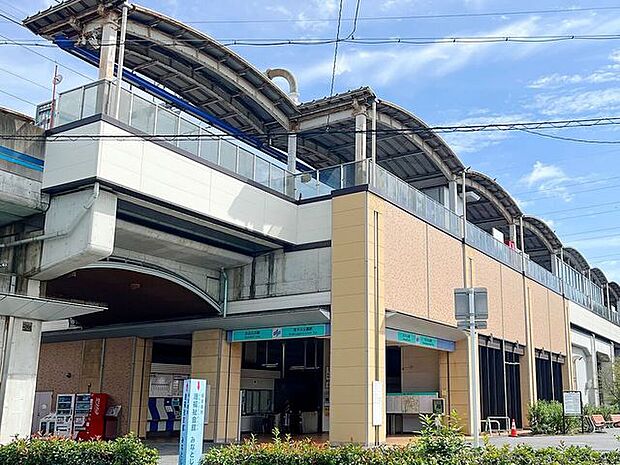 あおなみ線 荒子川公園駅 3220m