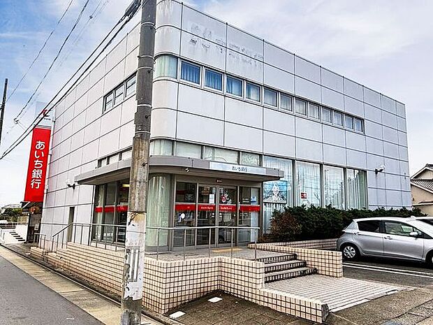 あいち銀行 南陽町中央支店 700m