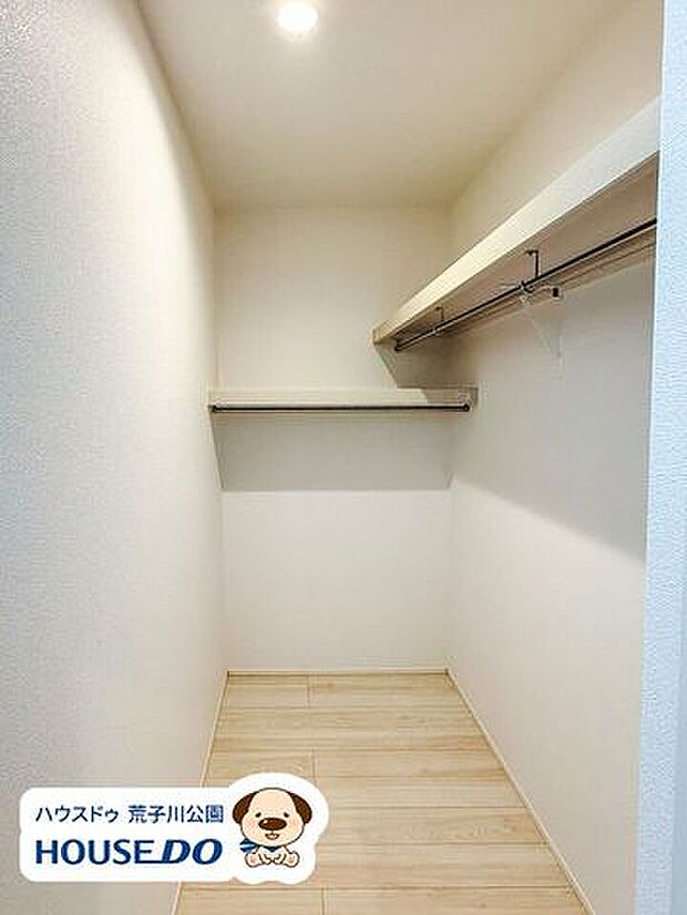 2階6.87帖洋室。