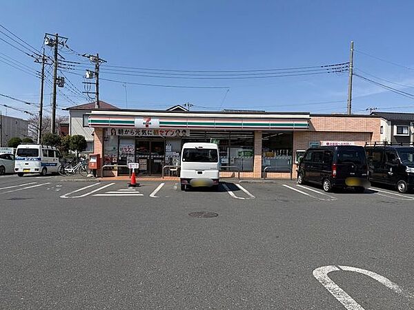 セブンイレブン 180m