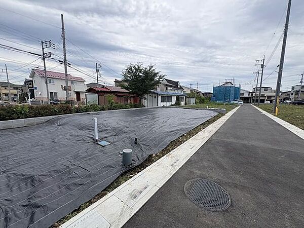 前面道路含む現地写真