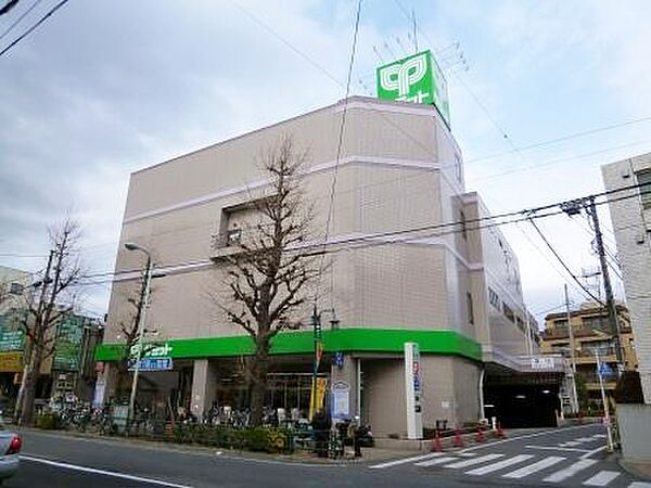 サミットストア松陰神社前店（１４０ｍ）