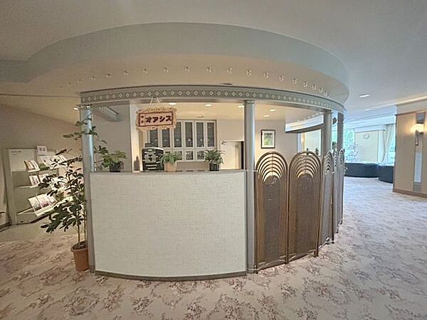 喫茶があり、営業時間帯にご利用できます。