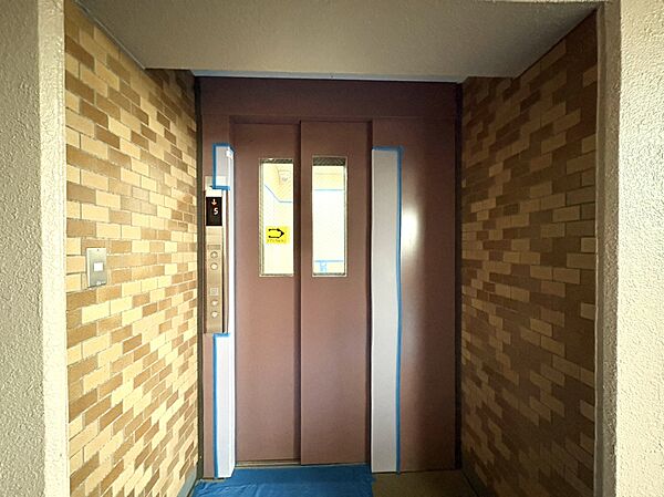 エレベーター