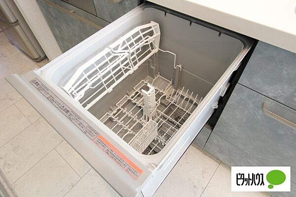 家事の負担を和らげる食器洗い乾燥機