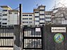 周辺：第四中学校まで　1207m　徒歩約16分●教育目標「自ら考え、学び続ける生徒」「豊かな心をもち、自他を尊重する生徒」 「健康で、たくましく生きる生徒」