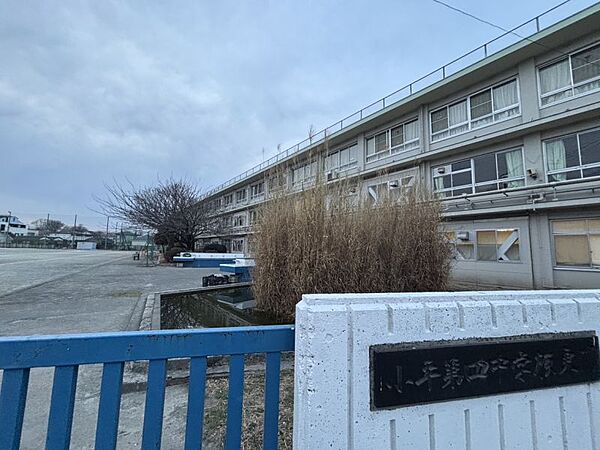 小平第四中学校まで718m　徒歩約9分
