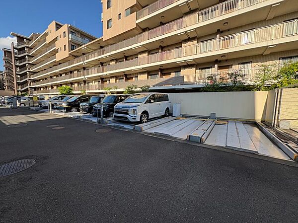 機械式駐車場です。
