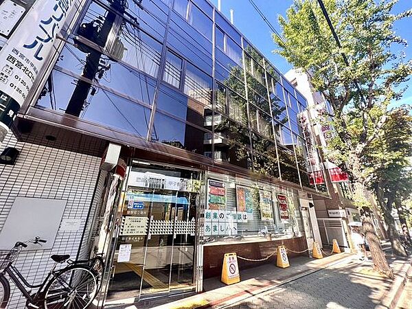 尼崎信用金庫甲子園口支店 徒歩15分。 1170m