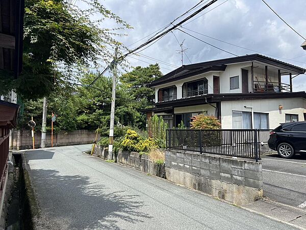 前面道路　南側