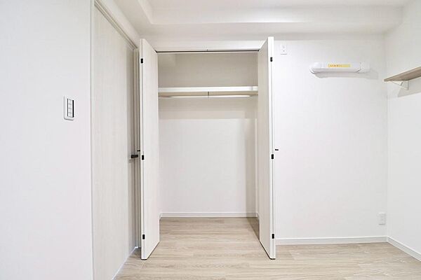 約4帖の洋室収納(2026年8月撮影)