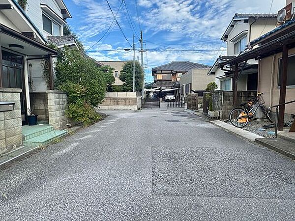 前面道路含む現地写真