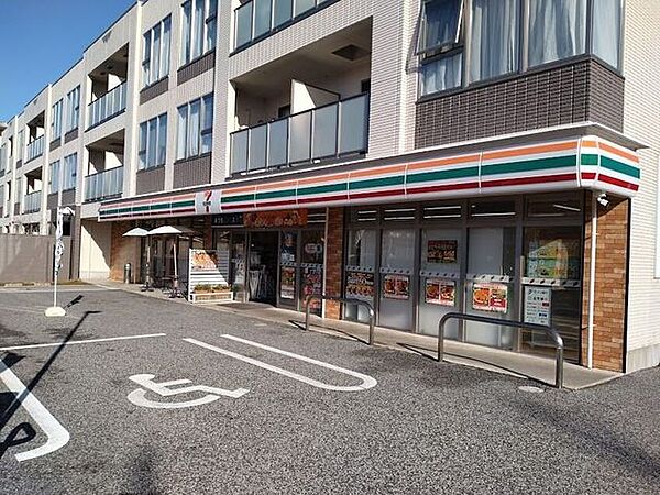 セブンイレブン　彦根野瀬店 540m