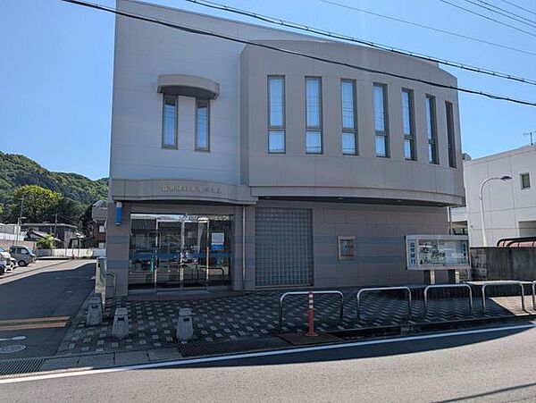 滋賀銀行　能登川支店 410m