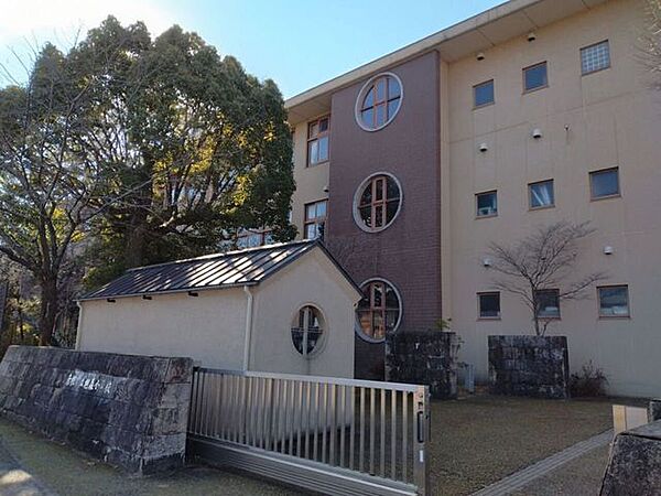 彦根市立旭森小学校 420m