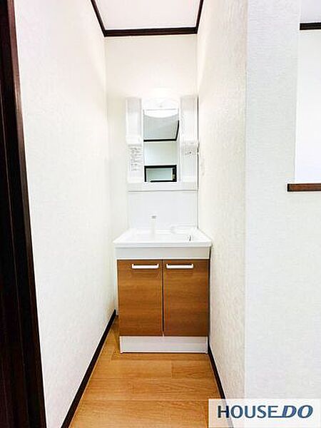 洗面化粧台です。