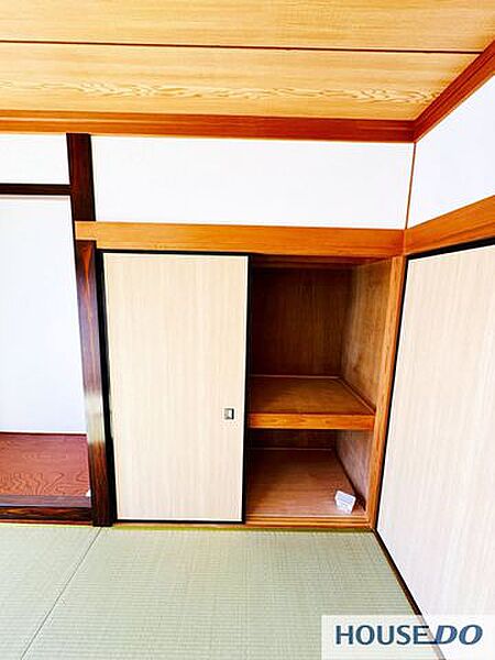 室内の収納スペースです。