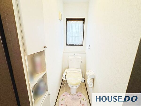 二か所目のトイレです。朝の混み合う時間帯も余裕をもってお使いいただけます。