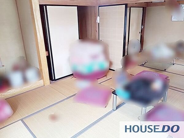 続き間の和室です。