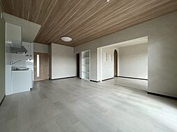 ハイツ岡 2LDKの写真