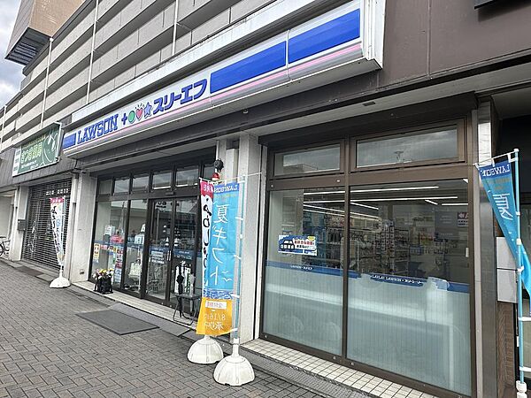 駅前のローソン