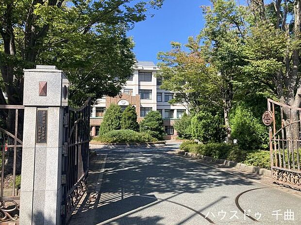 屋代高等学校附属中学校 800m