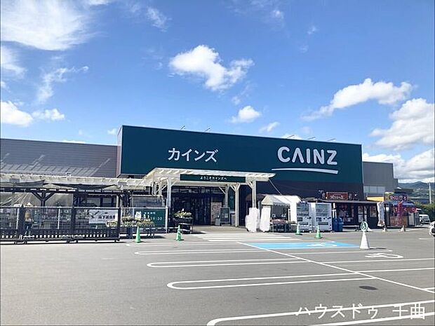 カインズ　更埴店 720m