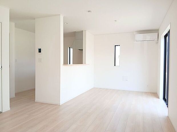 同型写真(リビング)