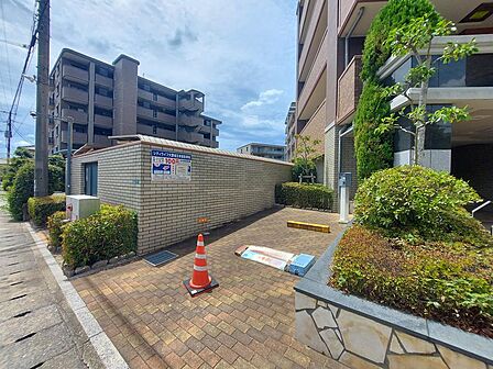 来客用駐車場