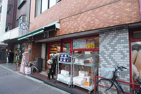 まいばすけっと(南長崎2丁目店)の外観