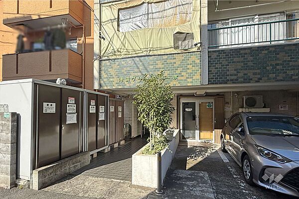 エントランスを拡大表示