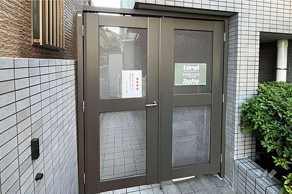 駐輪場の出入り口