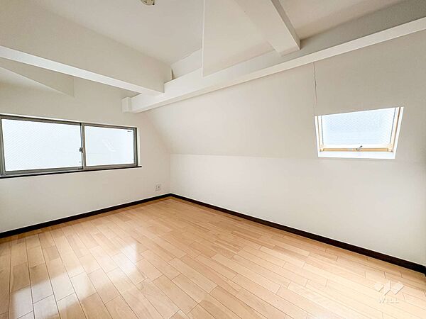 屋根裏部屋
