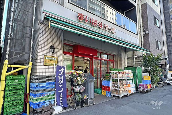 まいばすけっと(市谷薬王寺町店)の外観