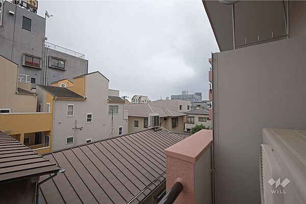 バルコニーからの眺め（南東方向）［2026年8月15日撮影］