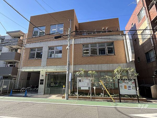 礫川地域活動センターの外観