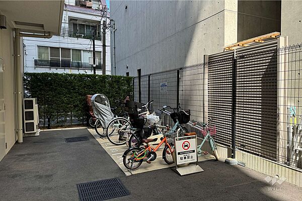駐輪場