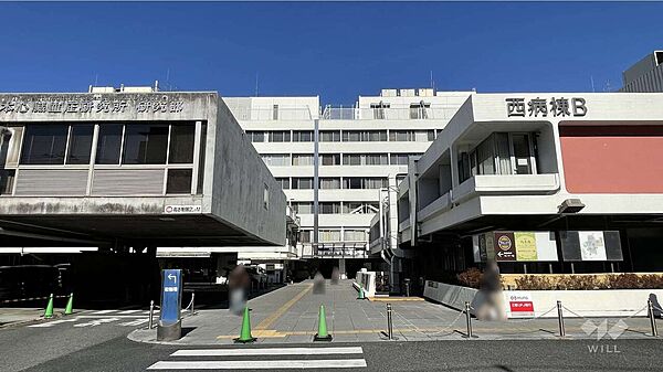 東京女子医科大学病院の外観