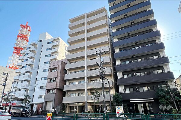 アリュージュ南千住の外観（北西側から）