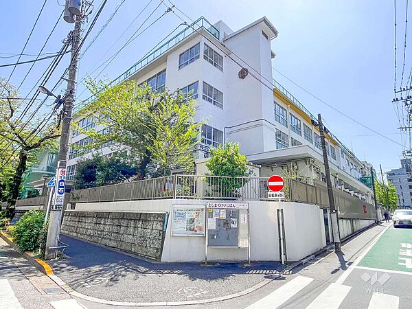 西巣鴨中学校[公立]の外観