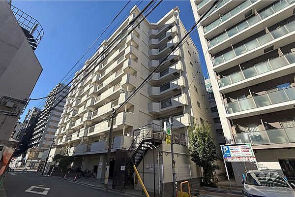 大塚台ハイツの外観（東側から）