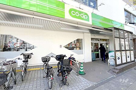 コープ(白山店)の外観