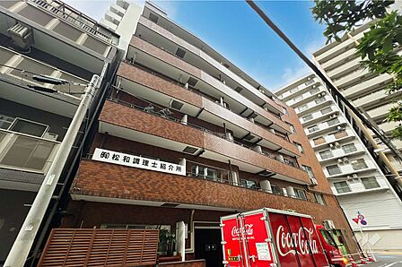 GSハイム第5鶯谷の外観(南東側から)