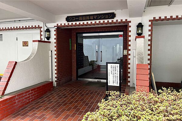 エントランスを拡大表示
